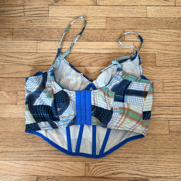 Urban Outfitters Multicolor Plaid Crop Top - Picture 2 of 2
